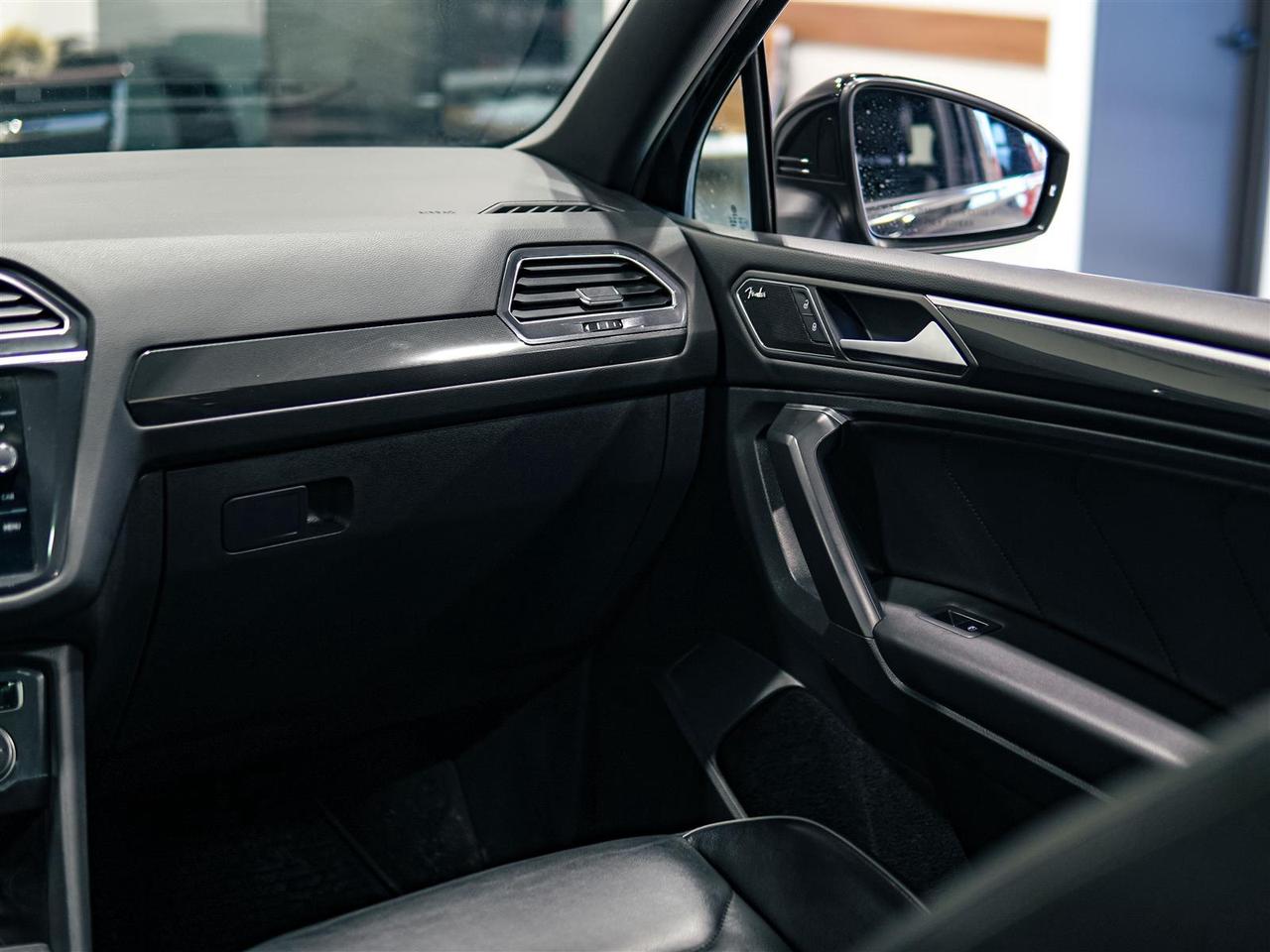 2021 Volkswagen Tiguan Highline | NAV | SUNROOF | LEATHER | P/ TAILGATE Photo