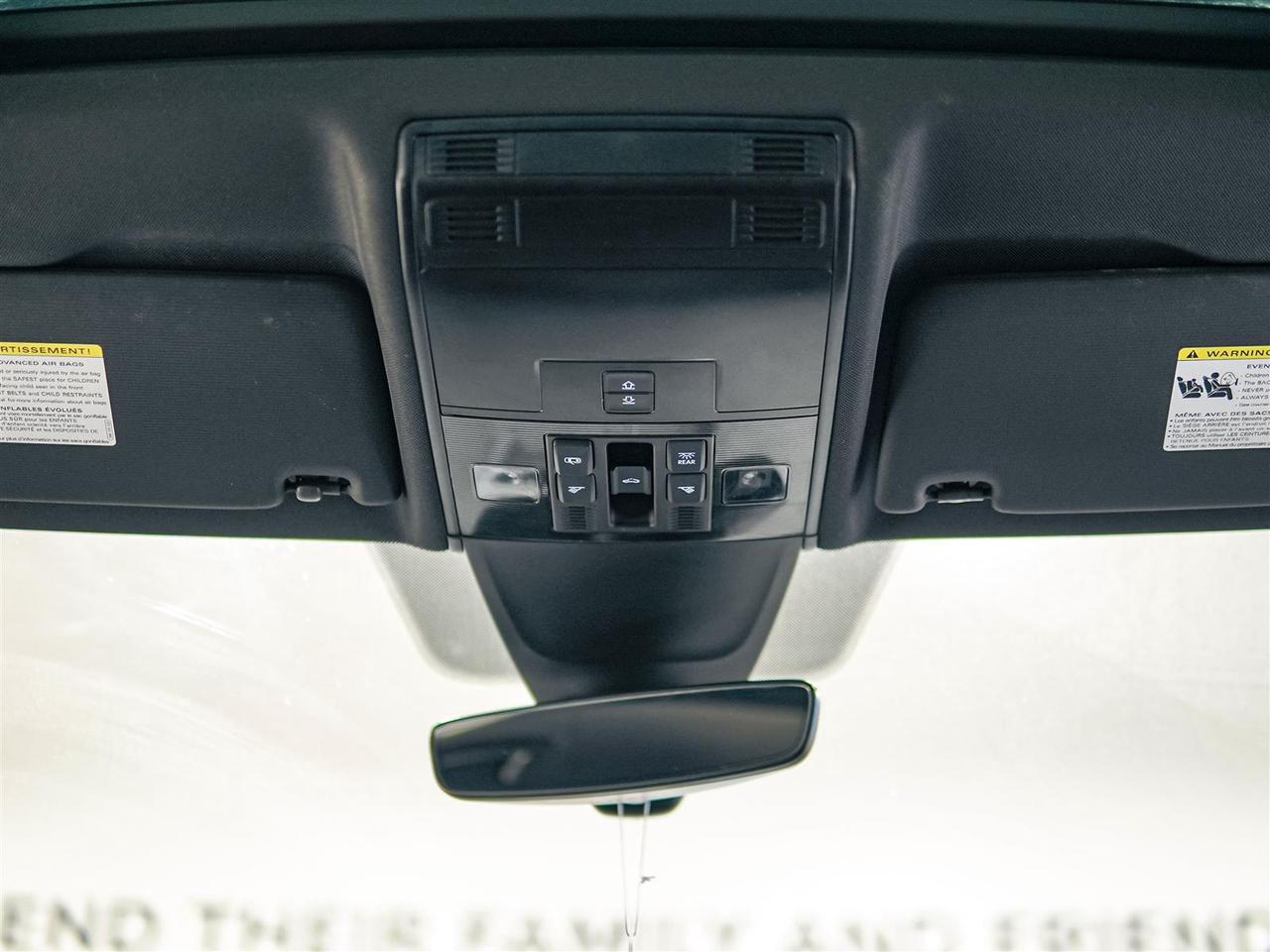 2021 Volkswagen Tiguan Highline | NAV | SUNROOF | LEATHER | P/ TAILGATE Photo