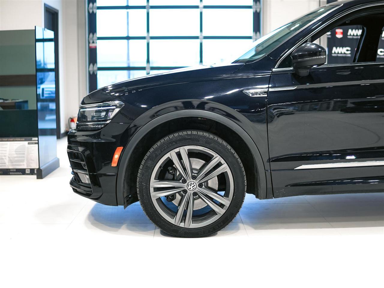 2021 Volkswagen Tiguan Highline | NAV | SUNROOF | LEATHER | P/ TAILGATE Photo