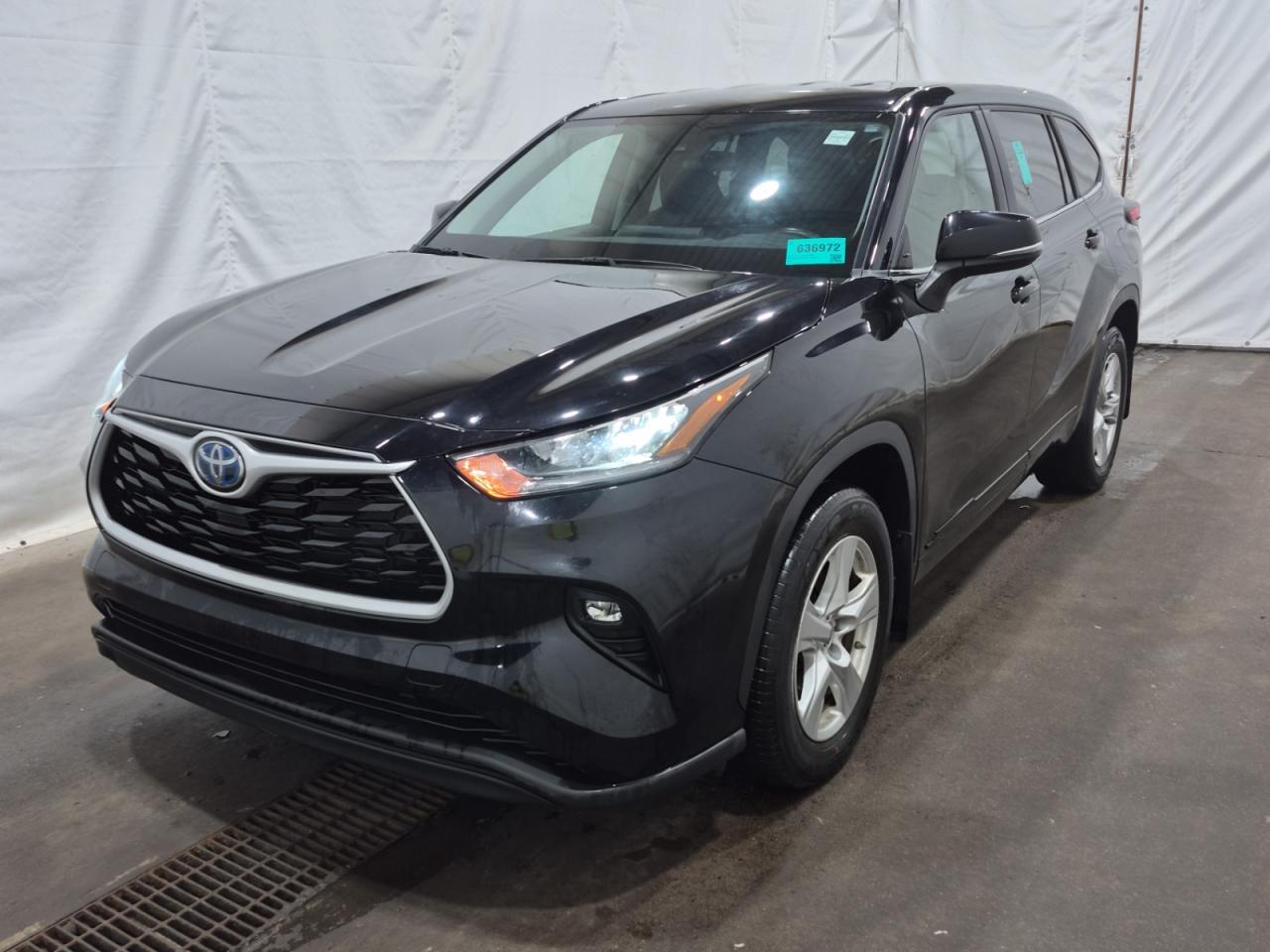 2023 Toyota Highlander LE HYBRID AWD | 13 TOYOTA SERV REC | NO ACCIDENTS Photo0