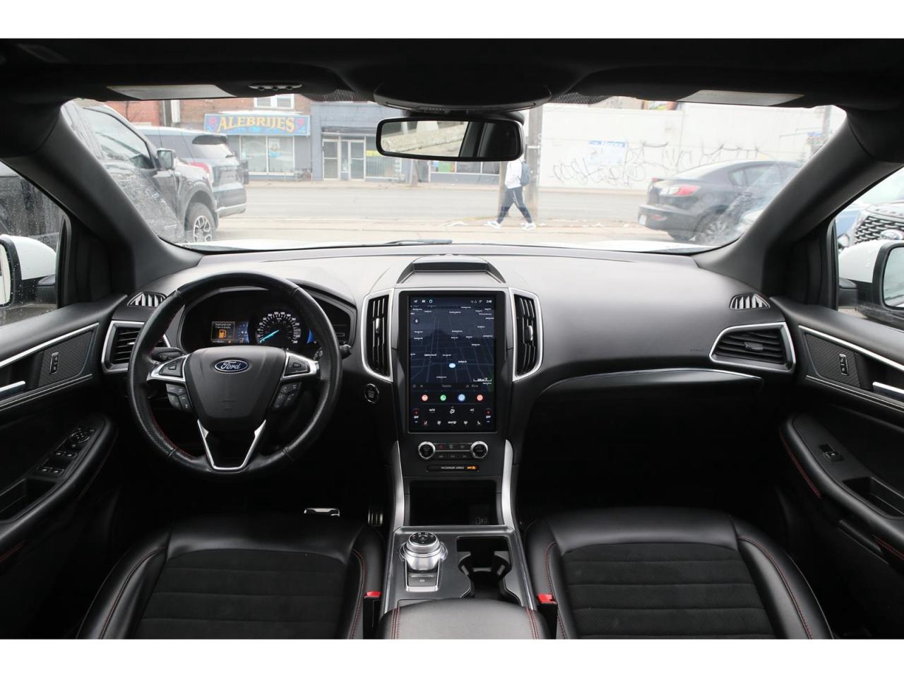 2024 Ford Edge ST-Line - AWD - Navigation - Leather Seats -Pano Roof - Dual Zone Climate - Adaptive Cruise Photo