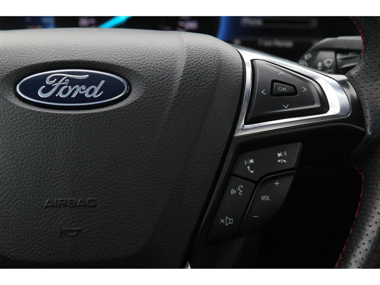 2024 Ford Edge ST-Line - AWD - Navigation - Leather Seats -Pano Roof - Dual Zone Climate - Adaptive Cruise Photo