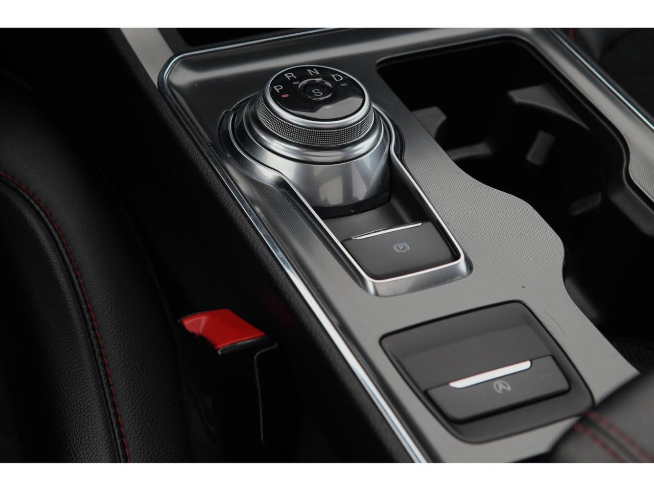 2024 Ford Edge ST-Line - AWD - Navigation - Leather Seats -Pano Roof - Dual Zone Climate - Adaptive Cruise Photo