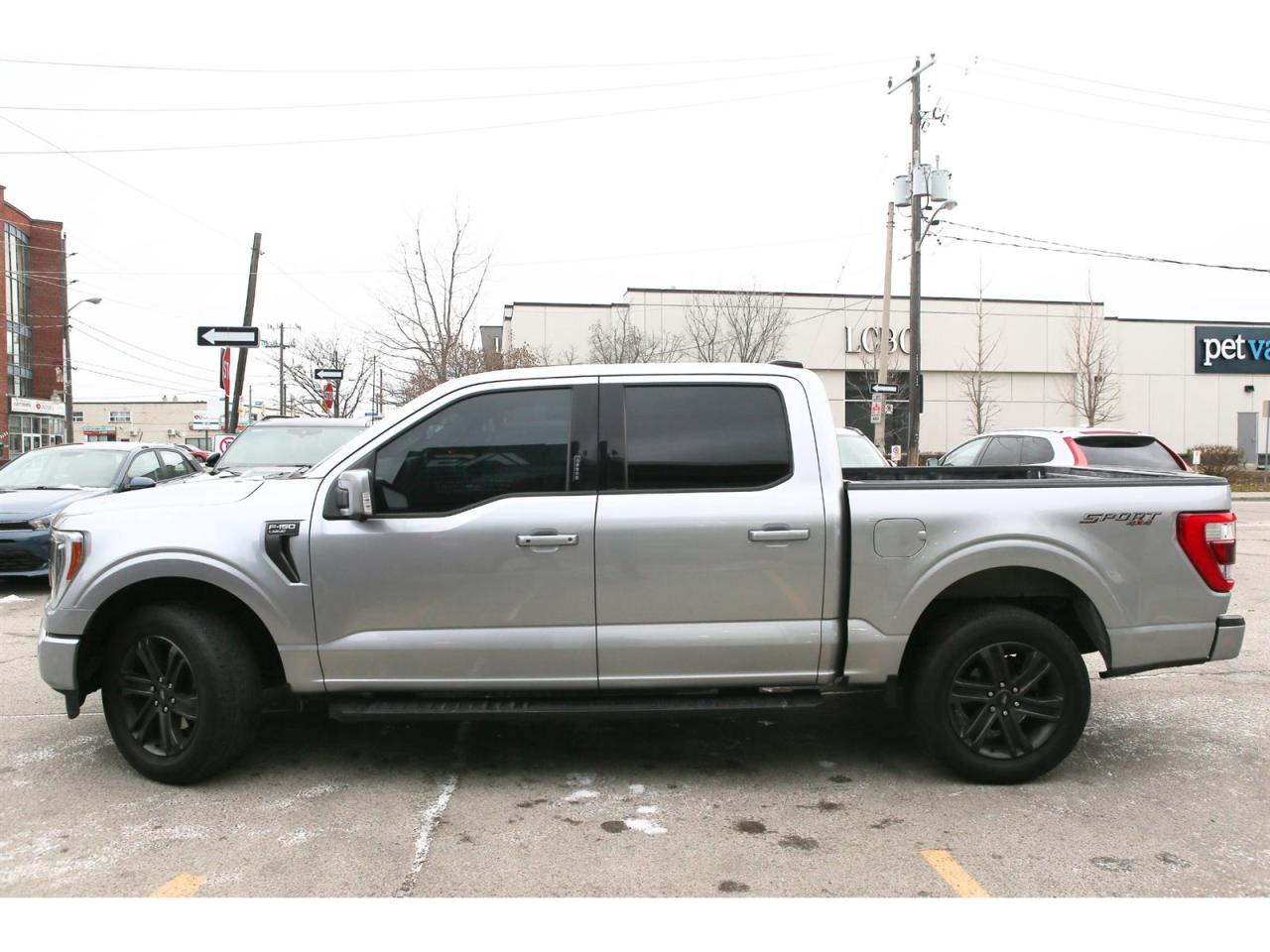 2021 Ford F-150 Lariat SuperCrew 4X4 Panoramic Roof | Trailer Tow | Power Tail Gate | 360 Camera Photo3