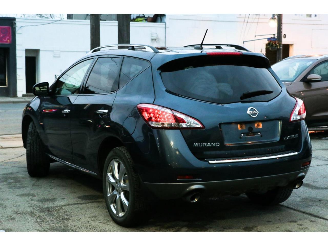 2014 Nissan Murano Platinum AWD | Panoramic Roof | Navigation | Leather Seats Photo4
