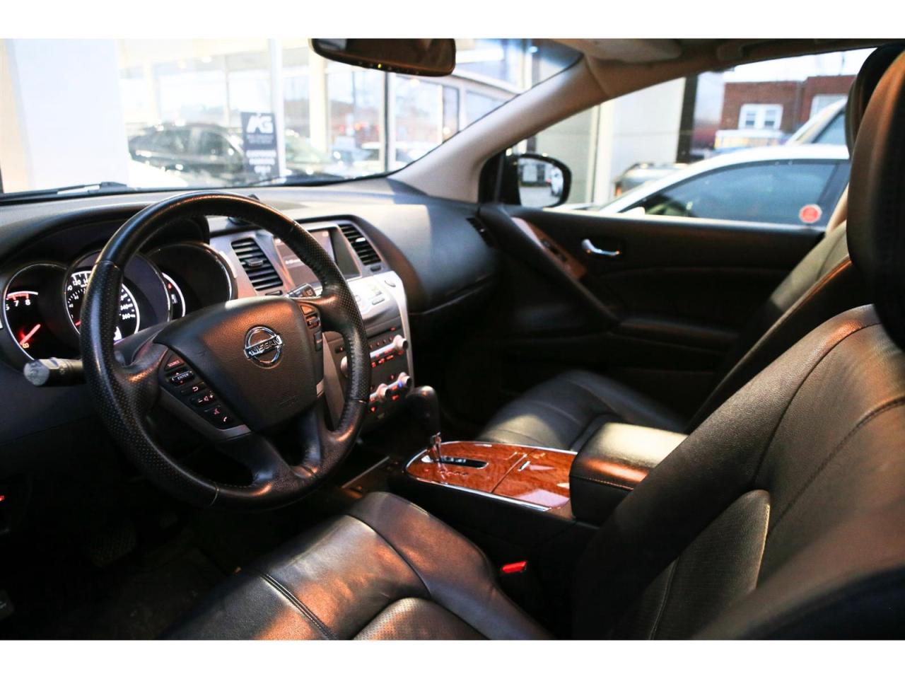 2014 Nissan Murano Platinum AWD | Panoramic Roof | Navigation | Leather Seats Photo