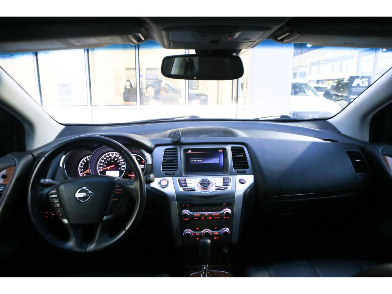 2014 Nissan Murano Platinum AWD | Panoramic Roof | Navigation | Leather Seats Photo