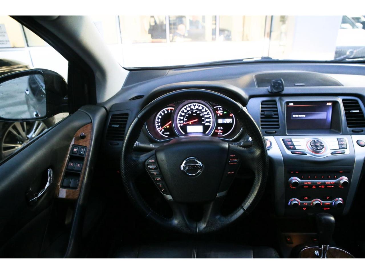 2014 Nissan Murano Platinum AWD | Panoramic Roof | Navigation | Leather Seats Photo