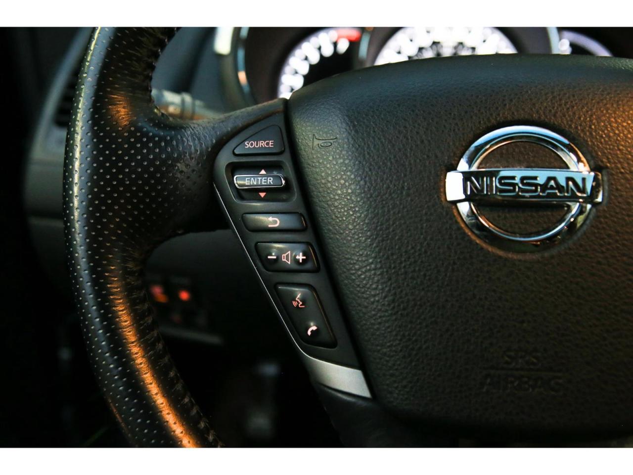 2014 Nissan Murano Platinum AWD | Panoramic Roof | Navigation | Leather Seats Photo