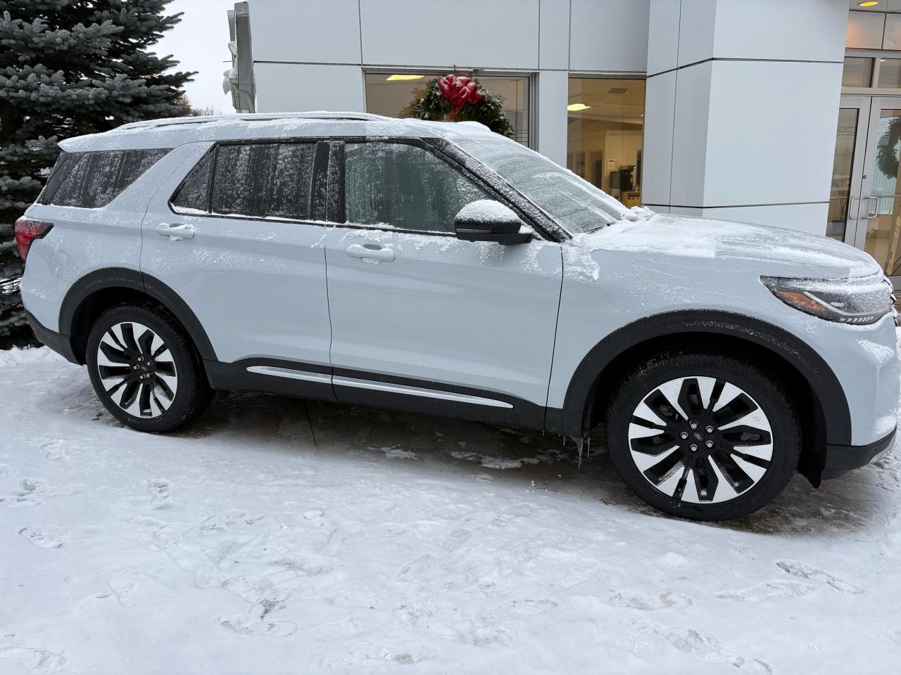 2026 Ford Explorer  Photo0