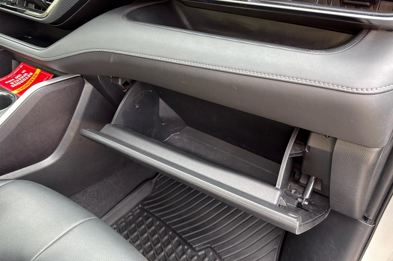 2021 Toyota Highlander XSE Photo