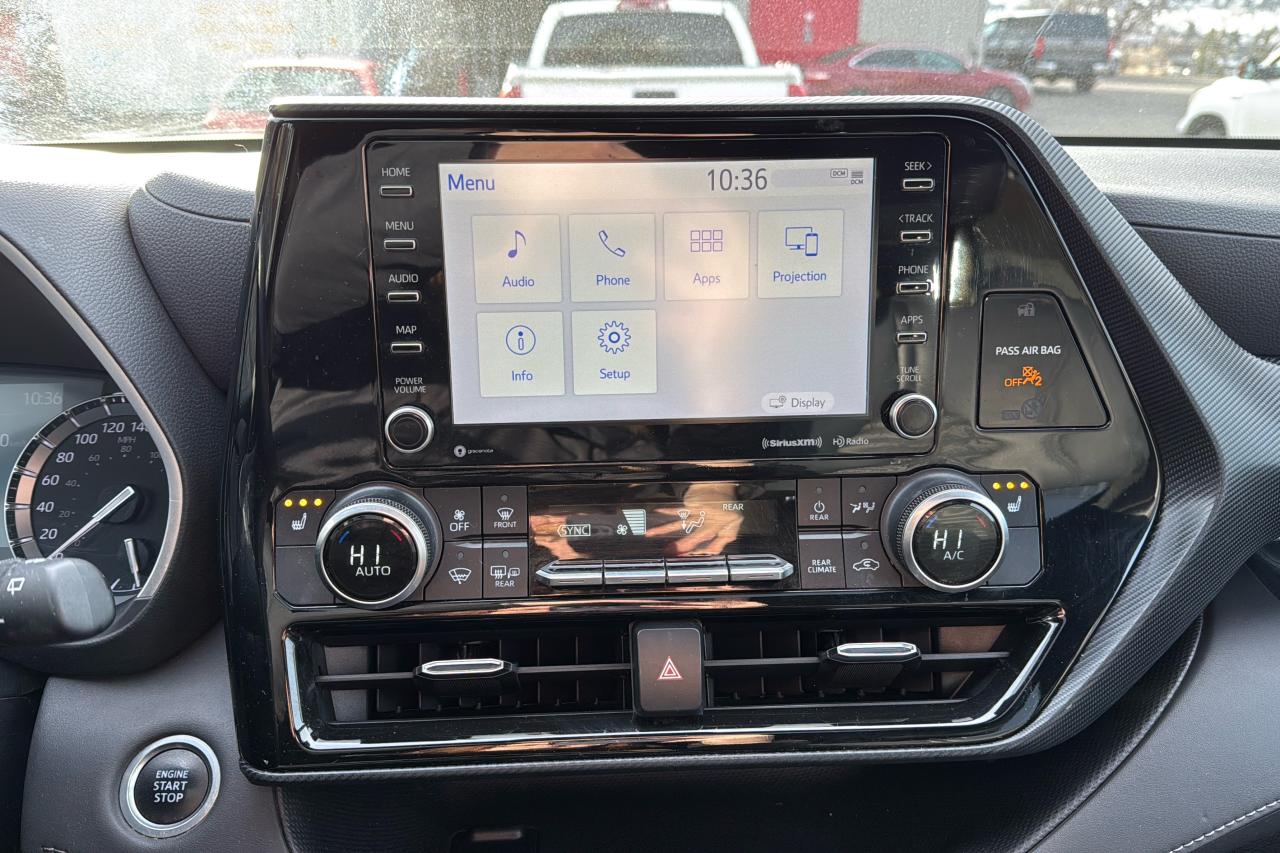 2021 Toyota Highlander XSE Photo