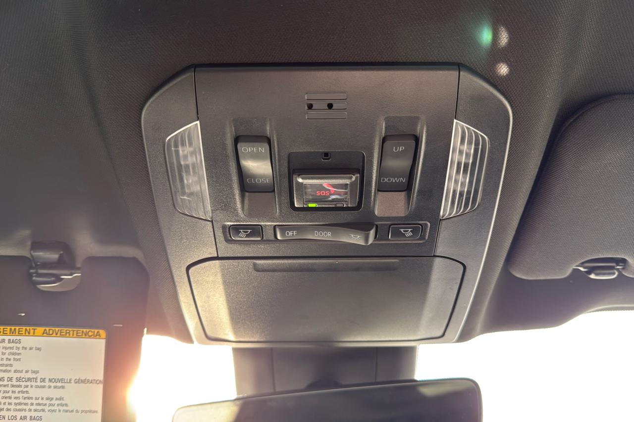 2021 Toyota Highlander XSE Photo