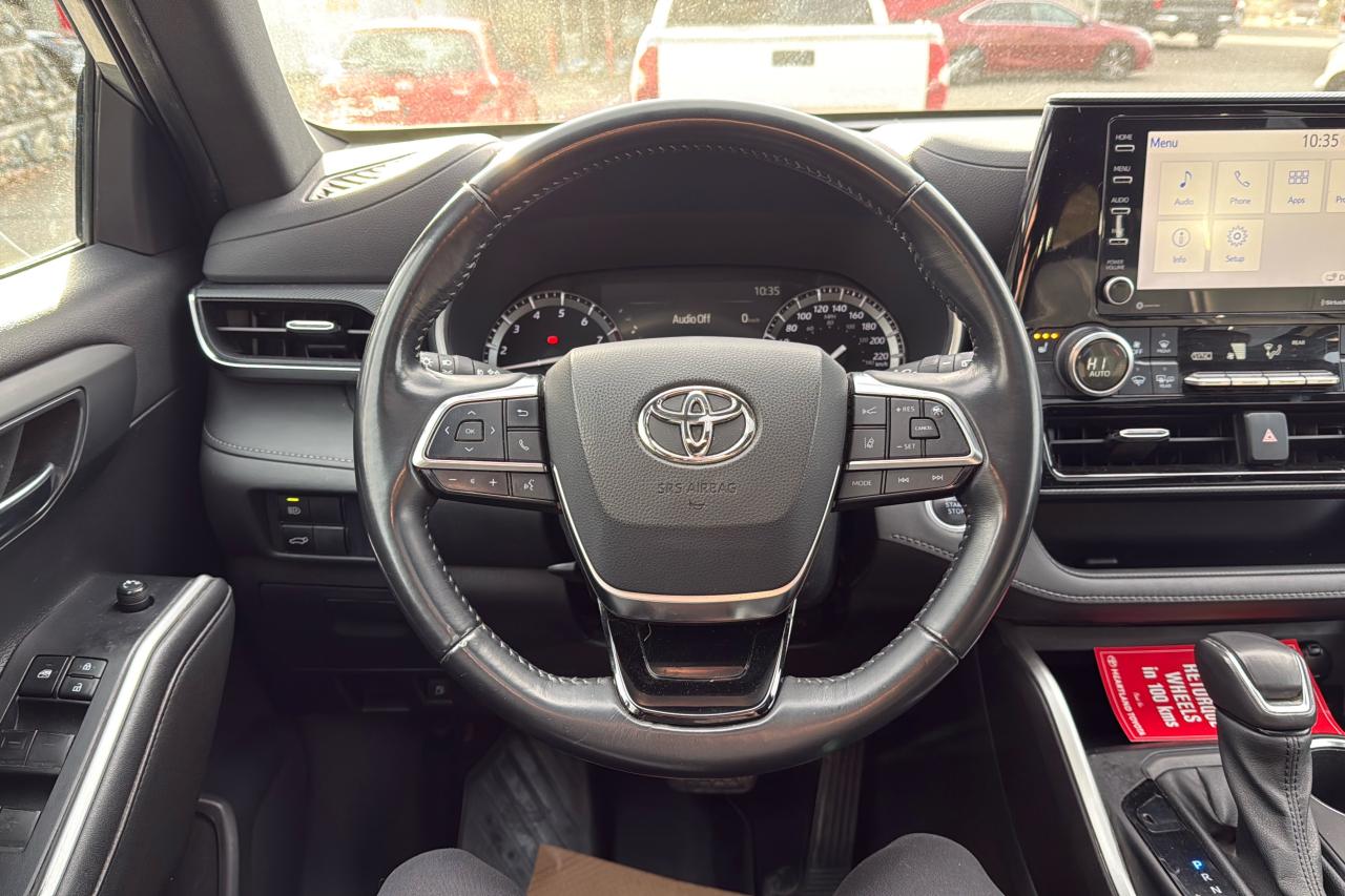 2021 Toyota Highlander XSE Photo