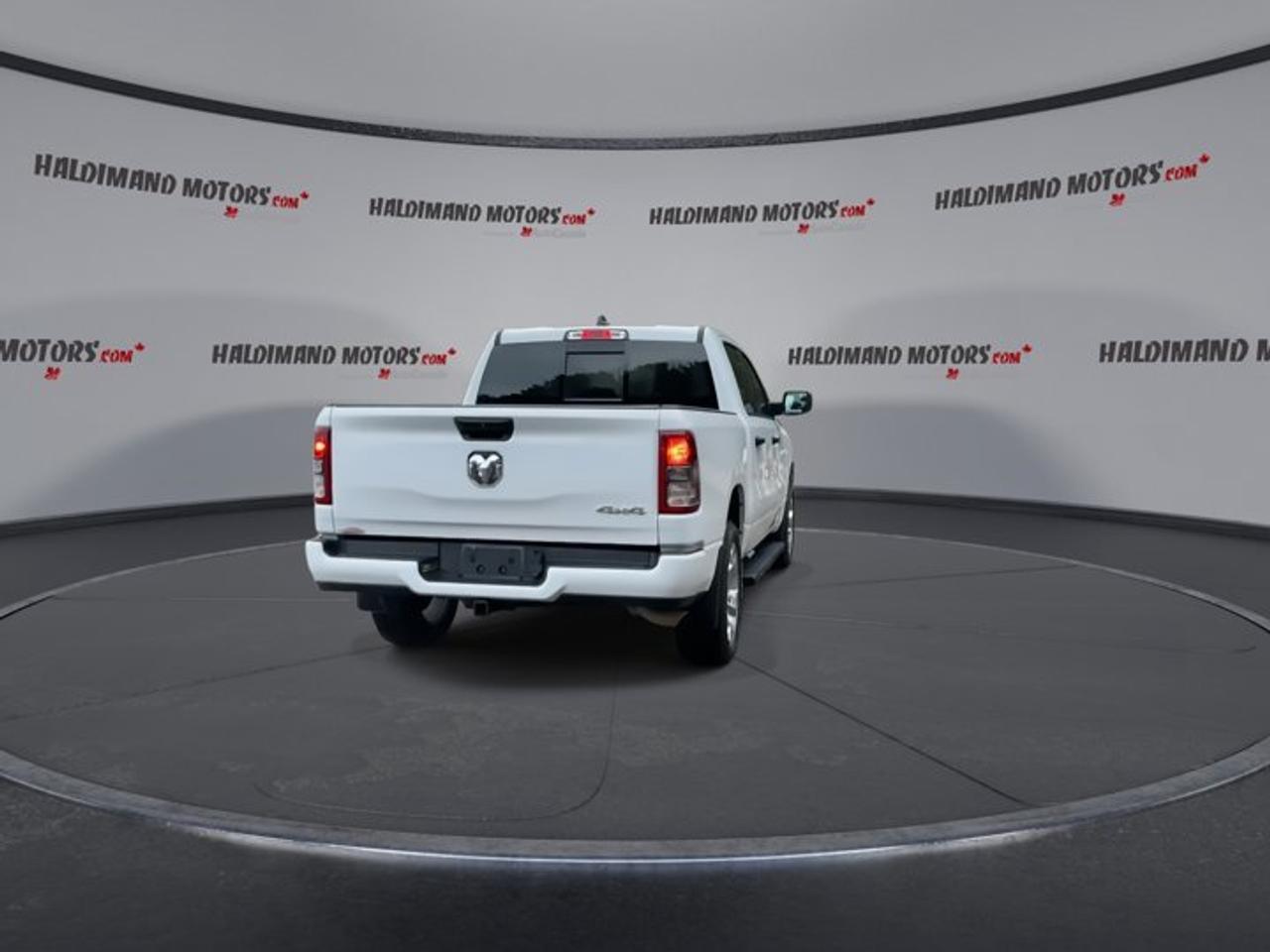 2024 RAM 1500 Tradesman Crew Cab 5'7 Box 4x4 | Sport Appearance Package | Accident Free Photo