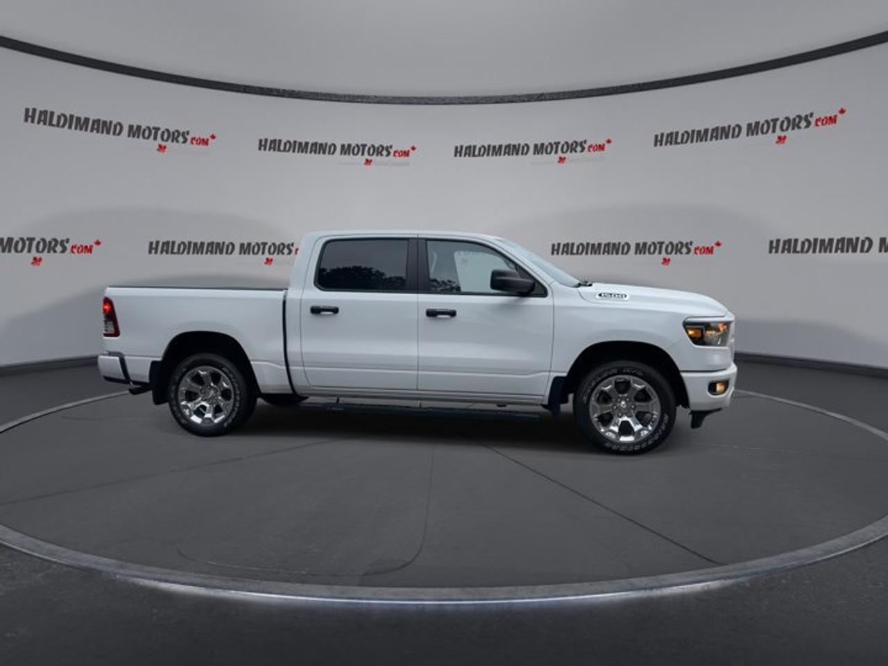 2024 RAM 1500 Tradesman Crew Cab 5'7 Box 4x4 | Sport Appearance Package | Accident Free Photo
