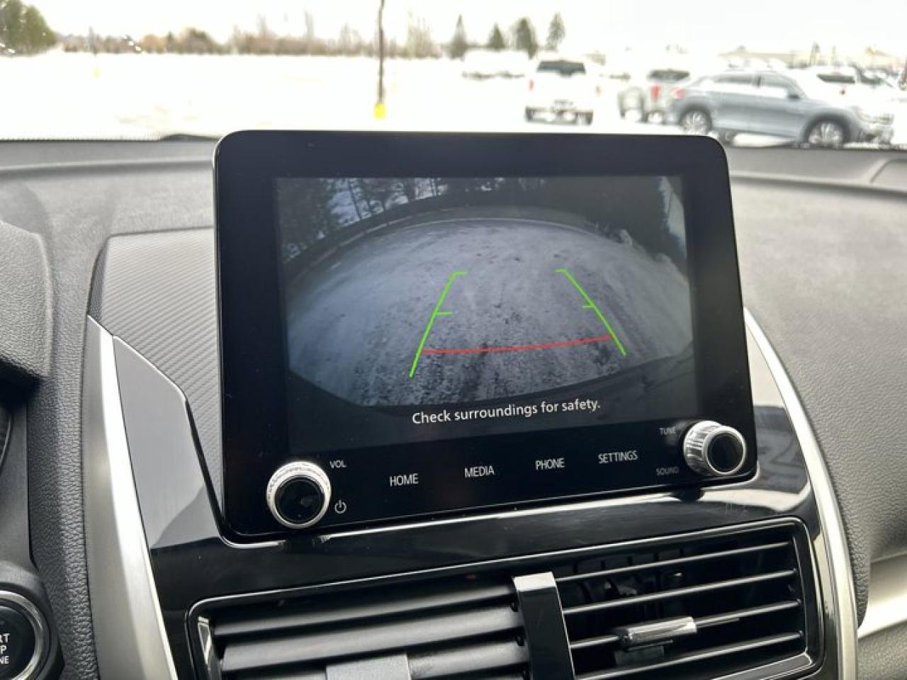 2024 Mitsubishi Eclipse Cross SEL Photo