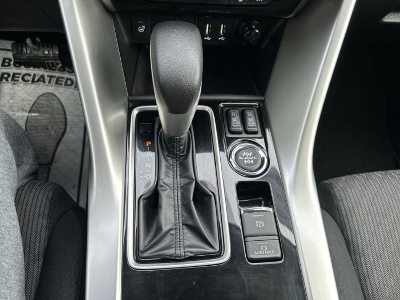 2024 Mitsubishi Eclipse Cross SE S-AWC | No accidents Photo