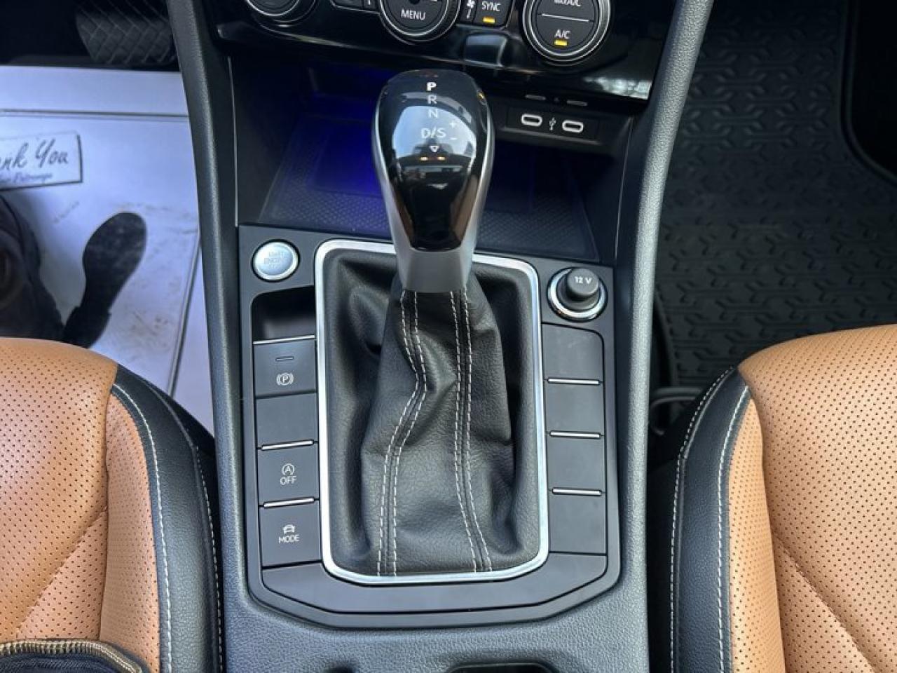 2023 Volkswagen Jetta Highline | AC Seats | Sunroof | Leather Seats Photo