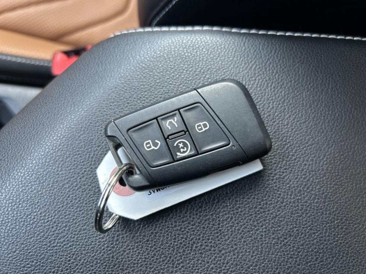 2023 Volkswagen Jetta Highline | AC Seats | Sunroof | Leather Seats Photo