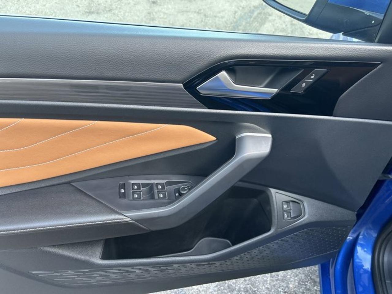 2023 Volkswagen Jetta Highline | AC Seats | Leather | Sunroof Photo