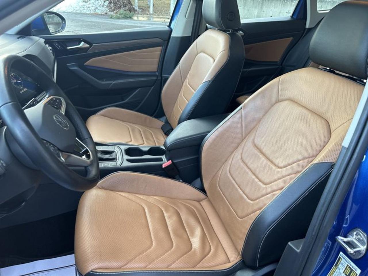 2023 Volkswagen Jetta Highline | AC Seats | Leather | Sunroof Photo