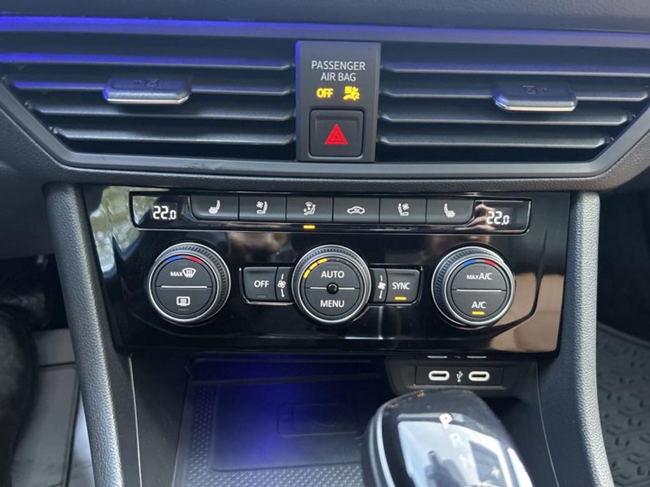 2023 Volkswagen Jetta Highline | AC Seats | Leather | Sunroof Photo