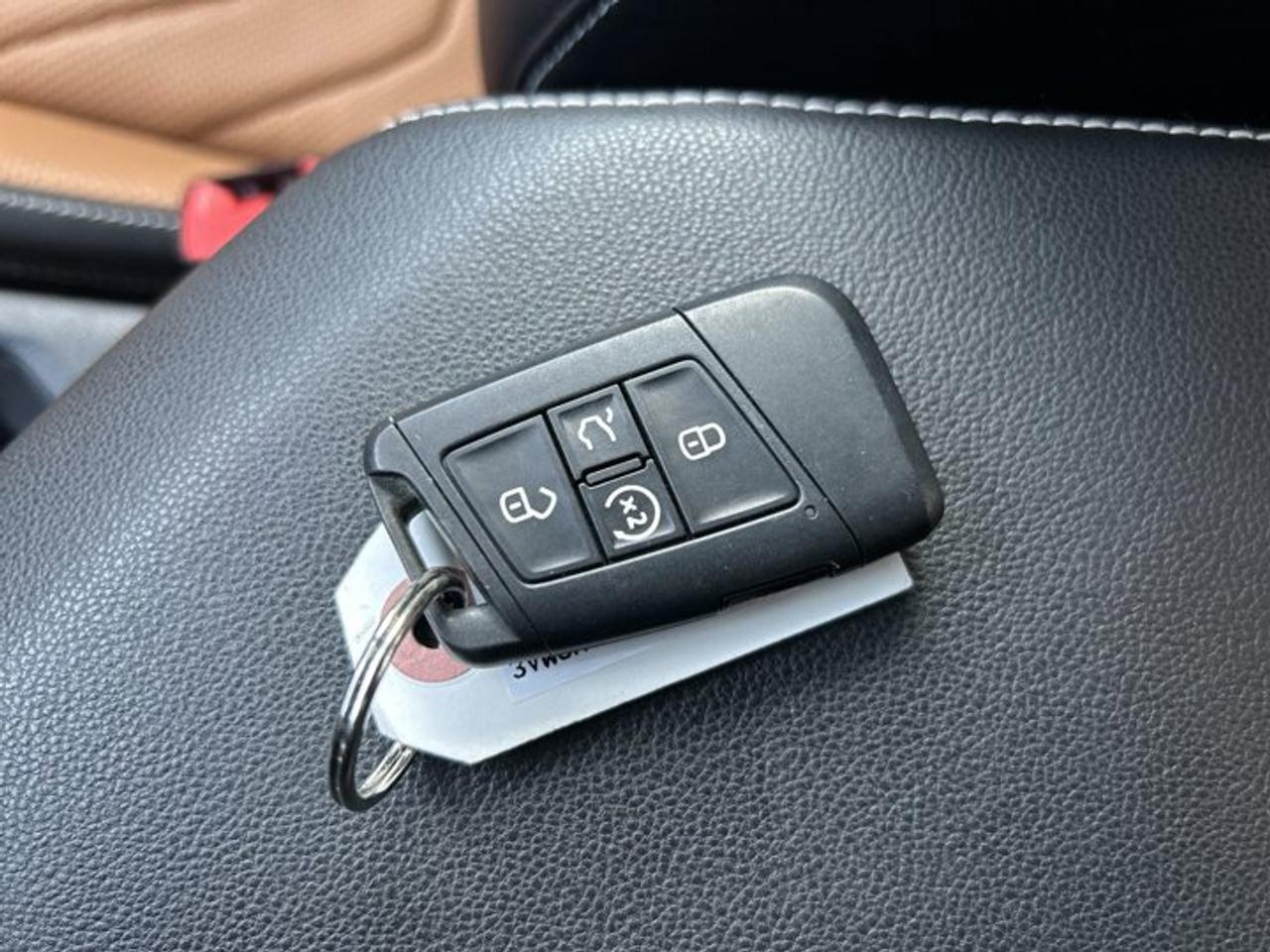 2023 Volkswagen Jetta Highline | AC Seats | Leather | Sunroof Photo