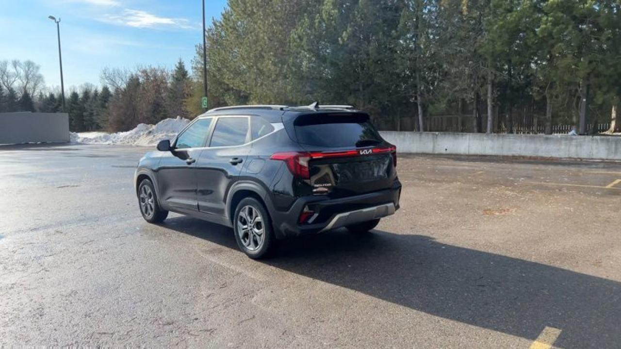 2024 Kia Seltos EX | Sunroof | Remote Start | Leather Seats | Heated Seats Photo