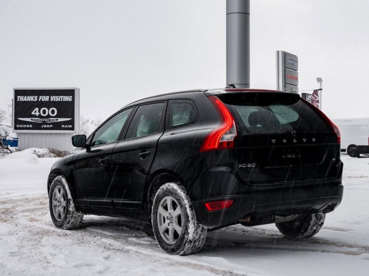 2010 Volvo XC60  Photo