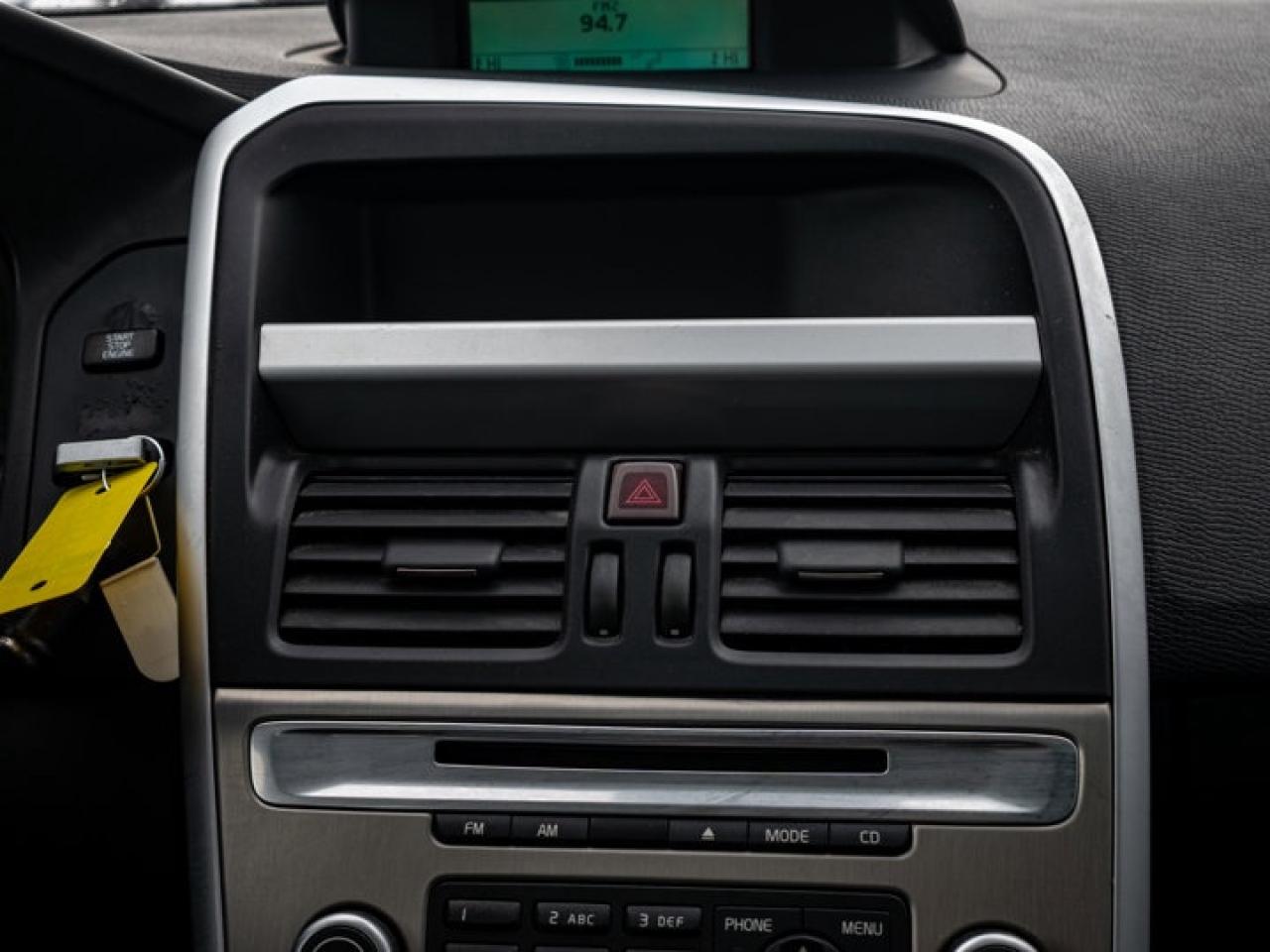 2010 Volvo XC60  Photo