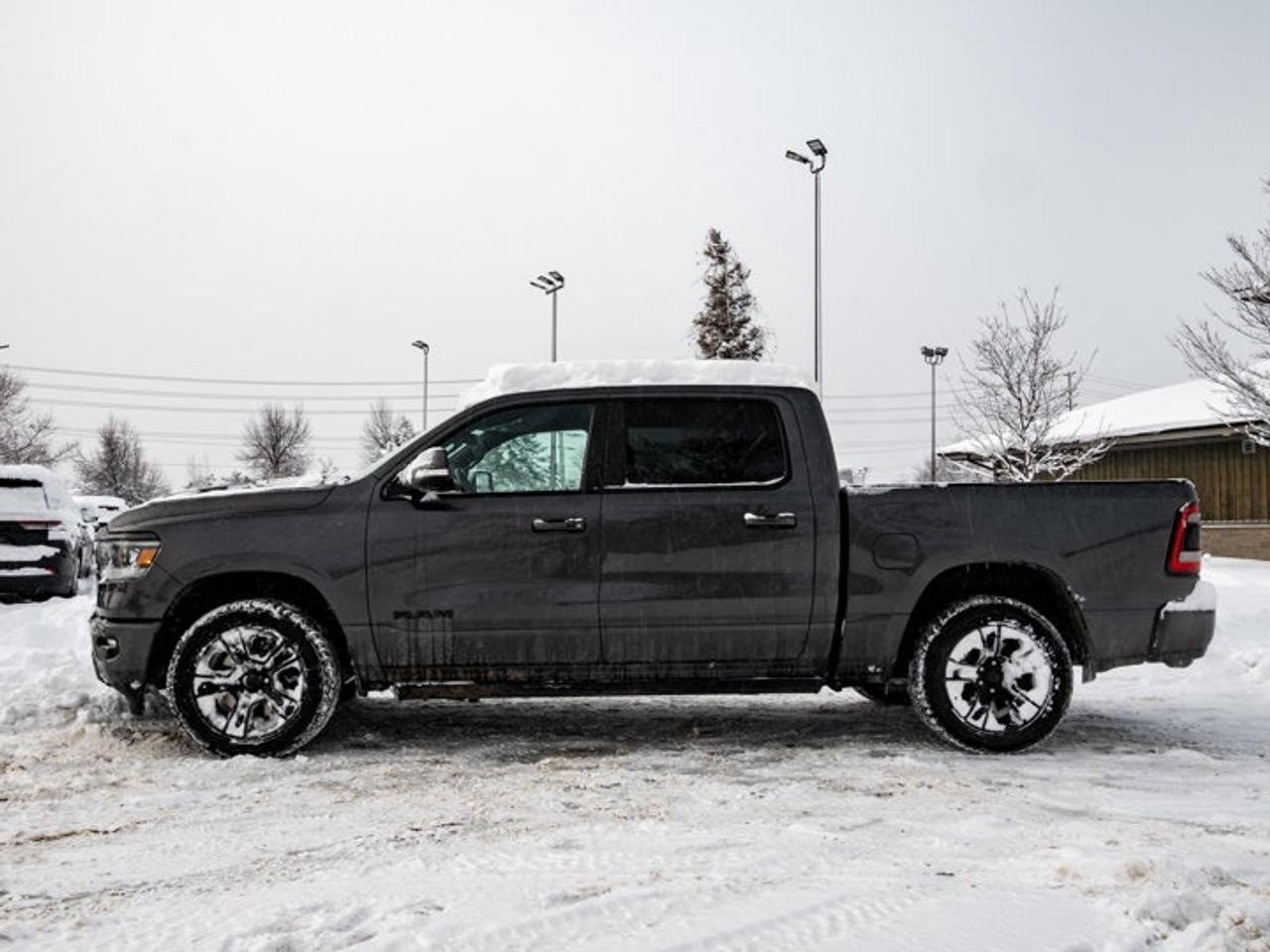 2022 RAM 1500 SPORT Photo4