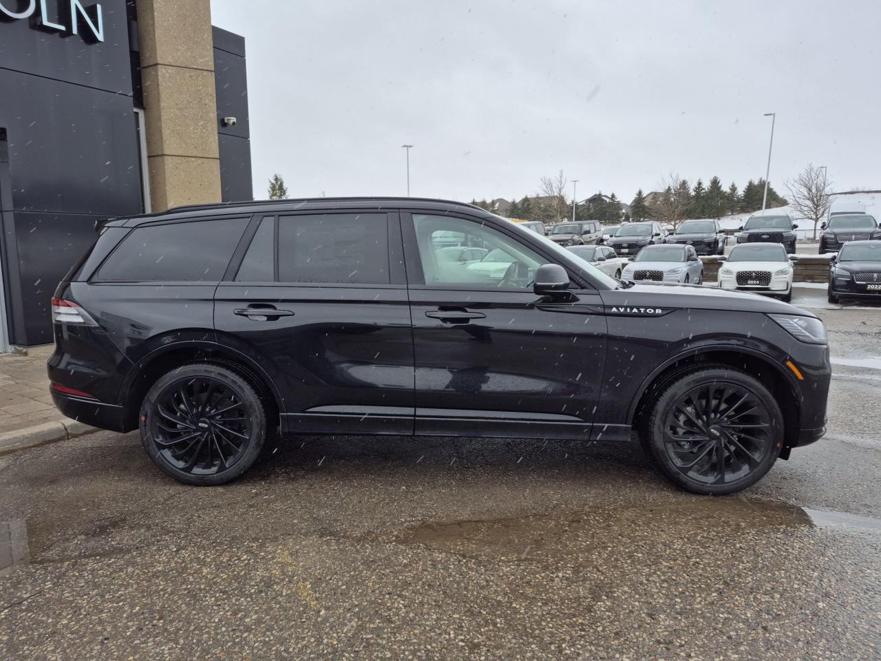 2026 Lincoln Aviator RESERVE AWD, JET BLACK APPEARANCE, PANORAMIC ROOF Photo1