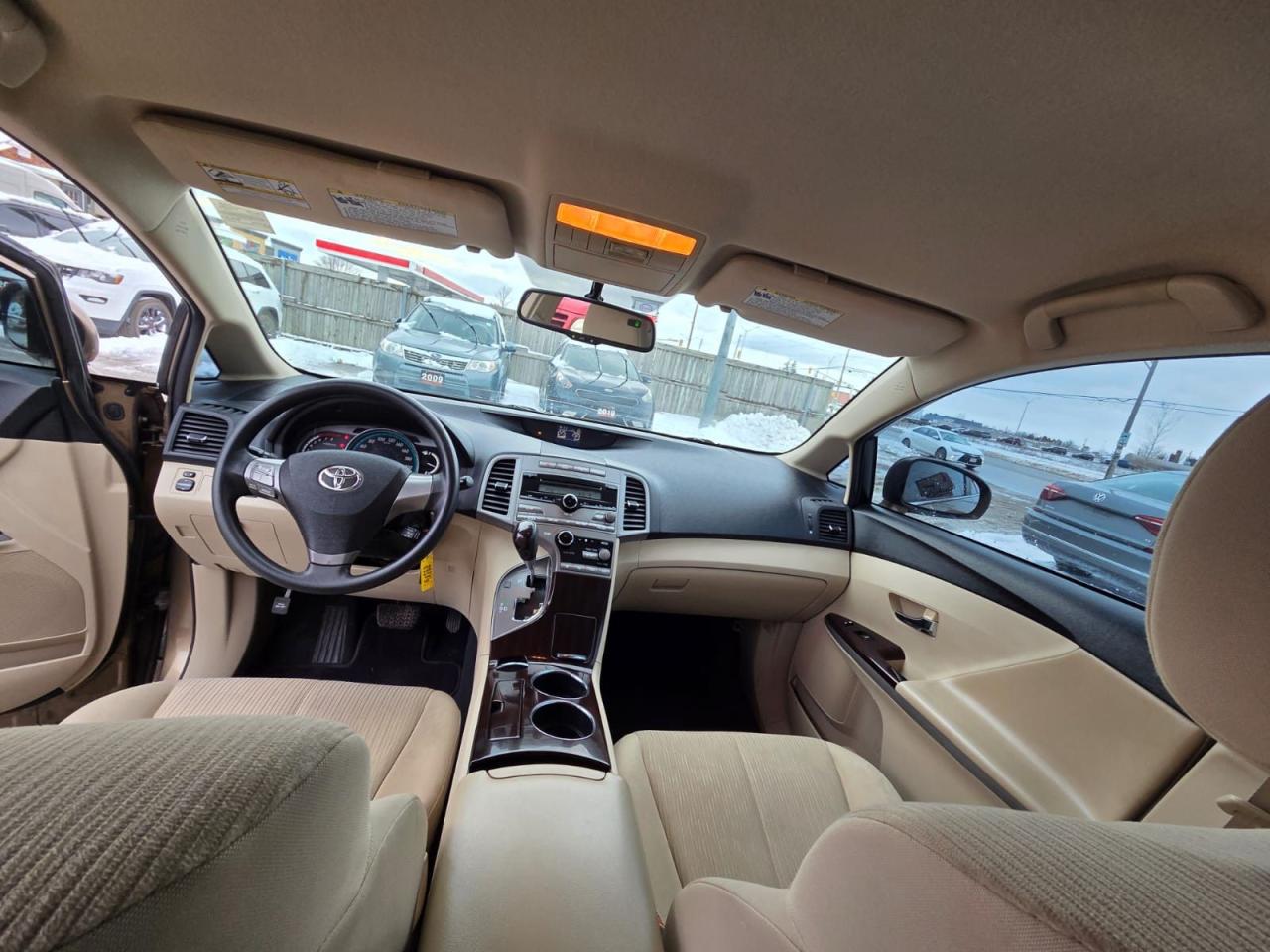 2009 Toyota Venza 4dr Wgn, NO ACCIDENTS, WELL MAINTAINED, 4 CYL - Photo #16