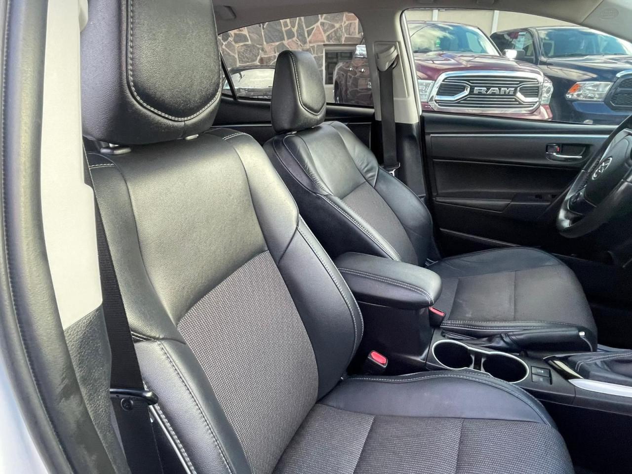 2014 Toyota Corolla S AUTO LEATHER SUNROOF CAMERA B-TOOTH  CERTIFIED - Photo #15