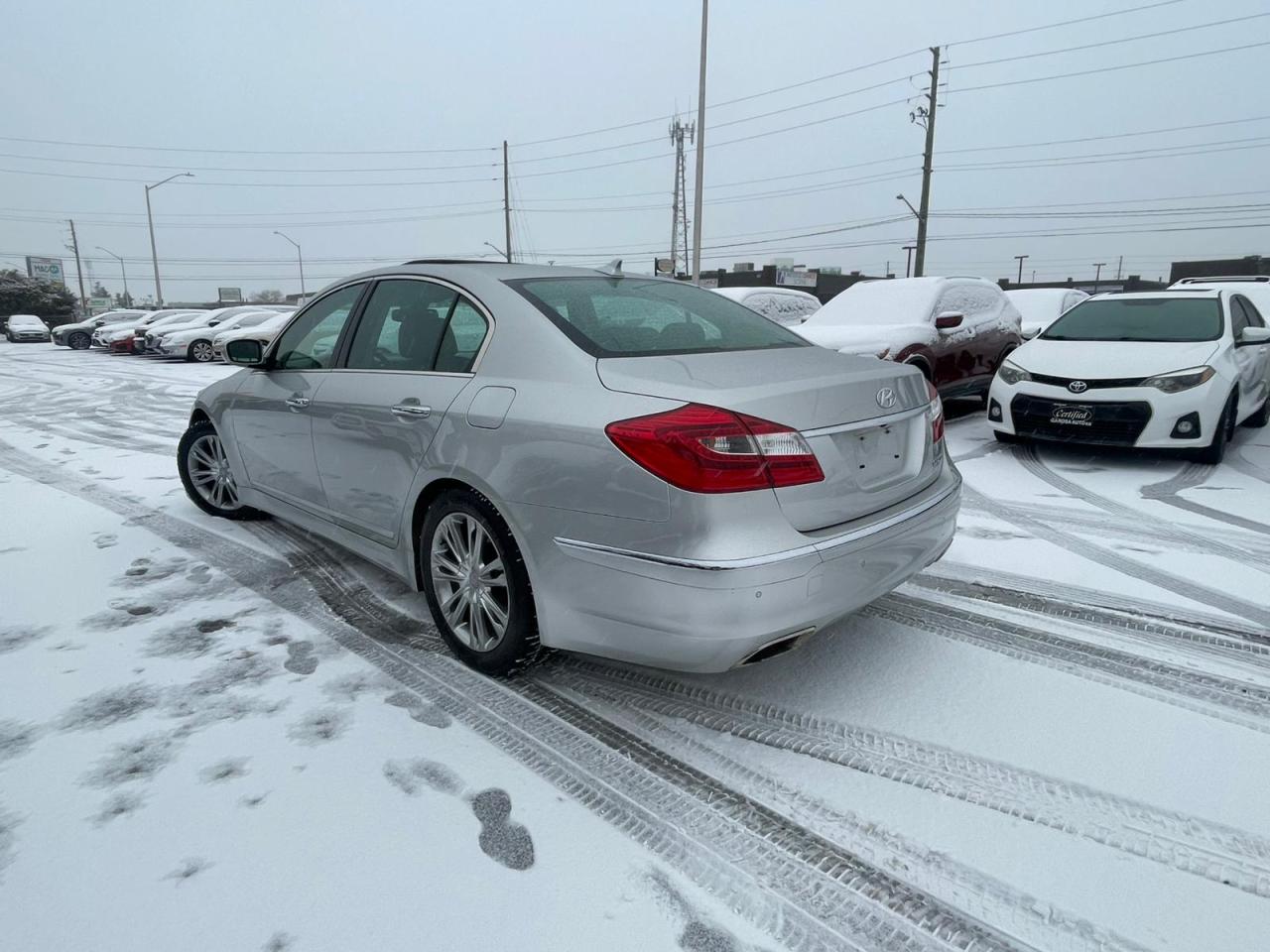 2012 Hyundai Genesis w/Technology Pkg NAVIGATION LEATHER SAFETY CERTIFY - Photo #9