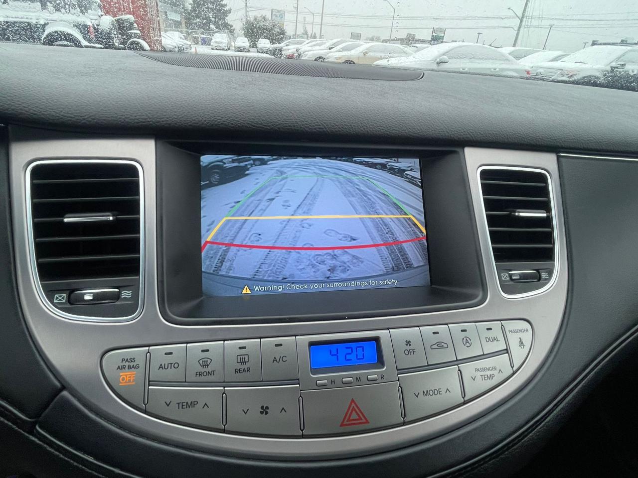 2012 Hyundai Genesis w/Technology Pkg NAVIGATION LEATHER SAFETY CERTIFY - Photo #23