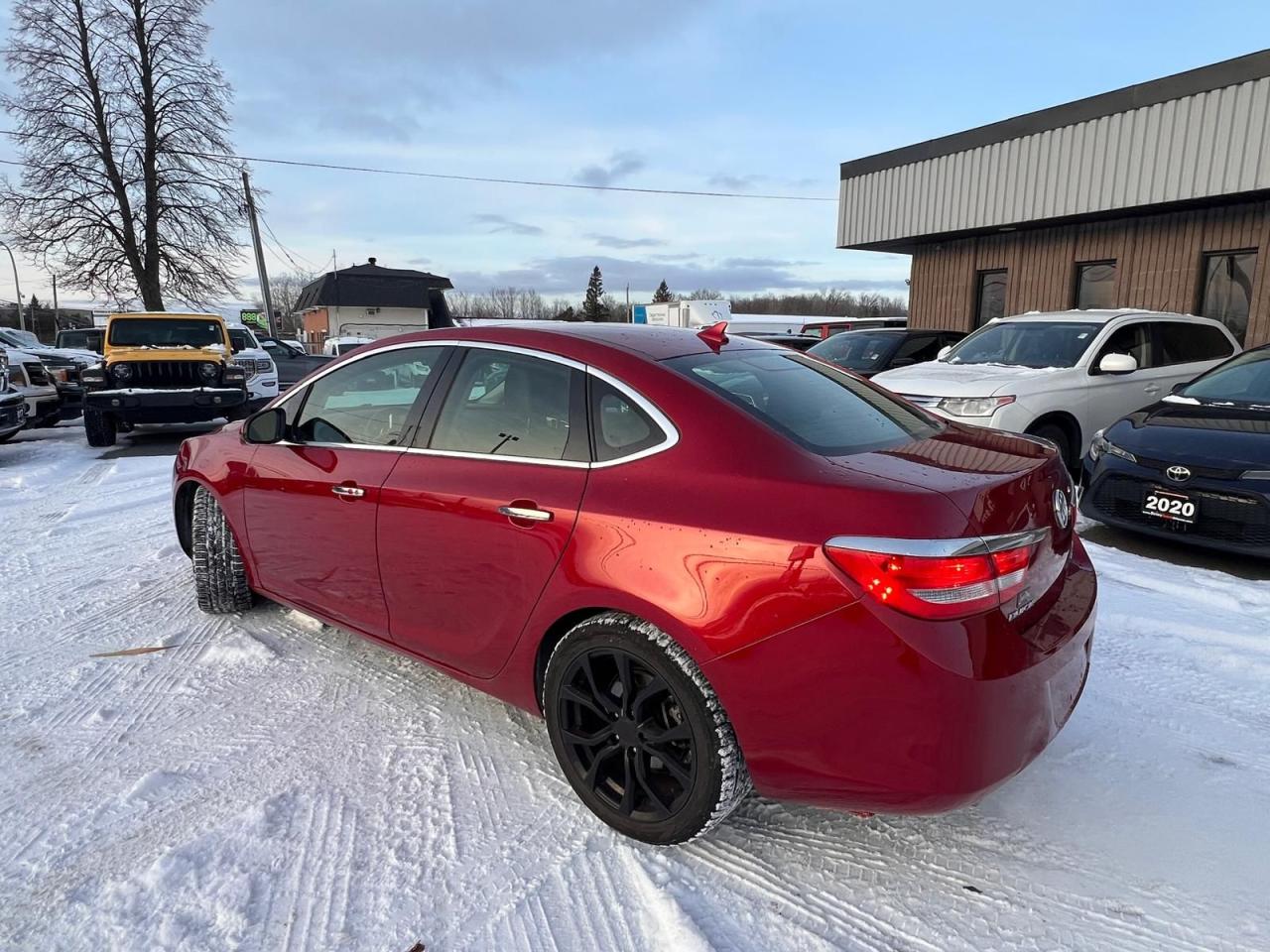 2012 Buick Verano w/1SL Photo2