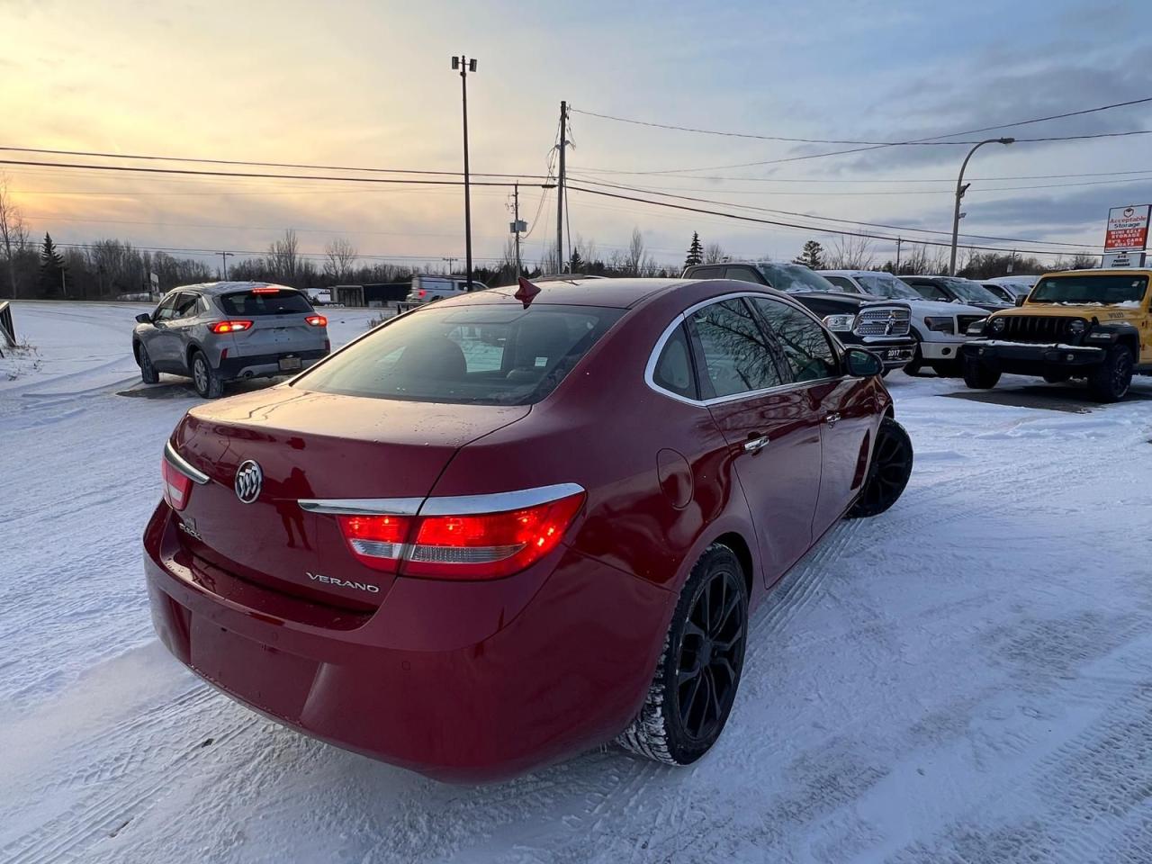2012 Buick Verano w/1SL Photo4