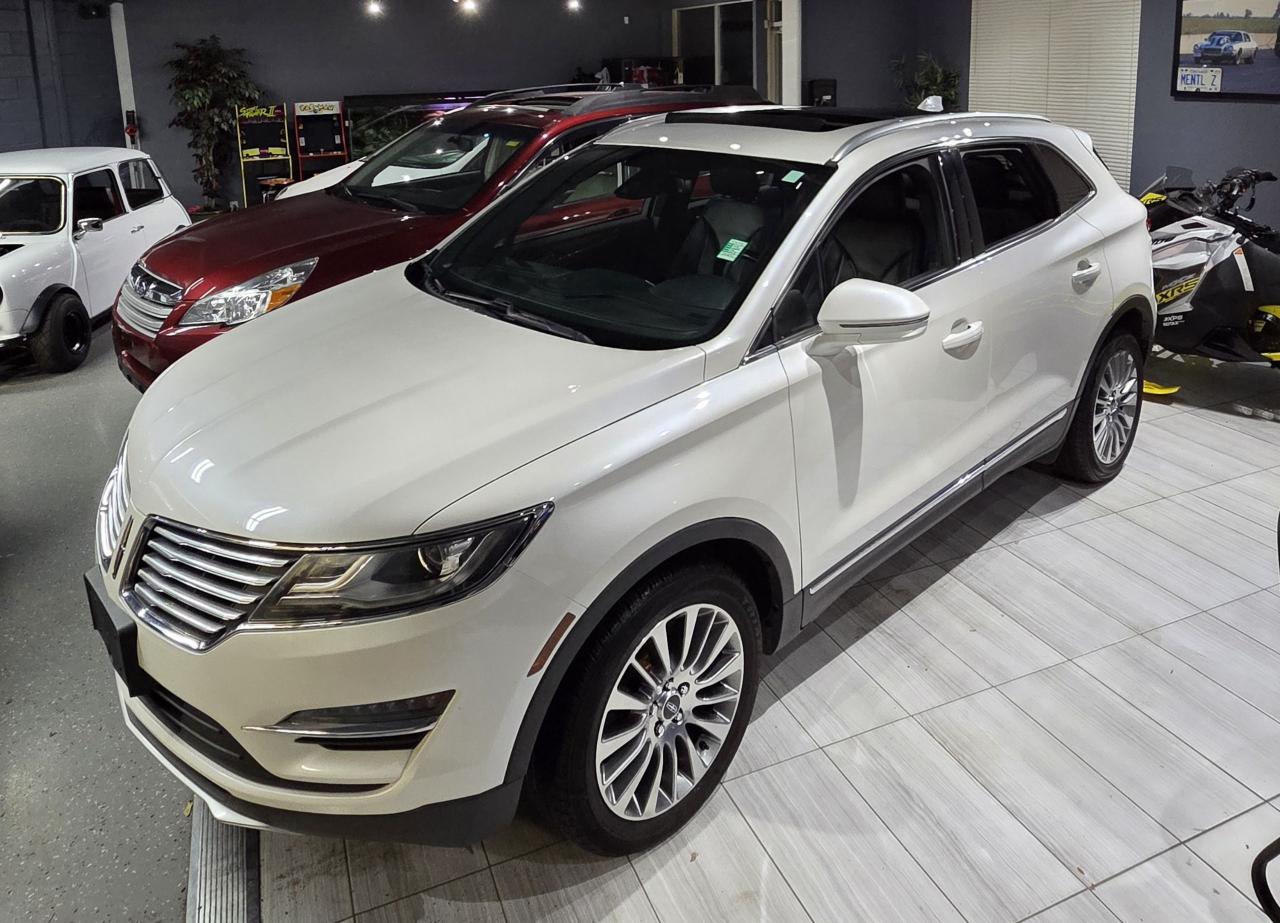 2016 Lincoln MKC Premium - Photo #2