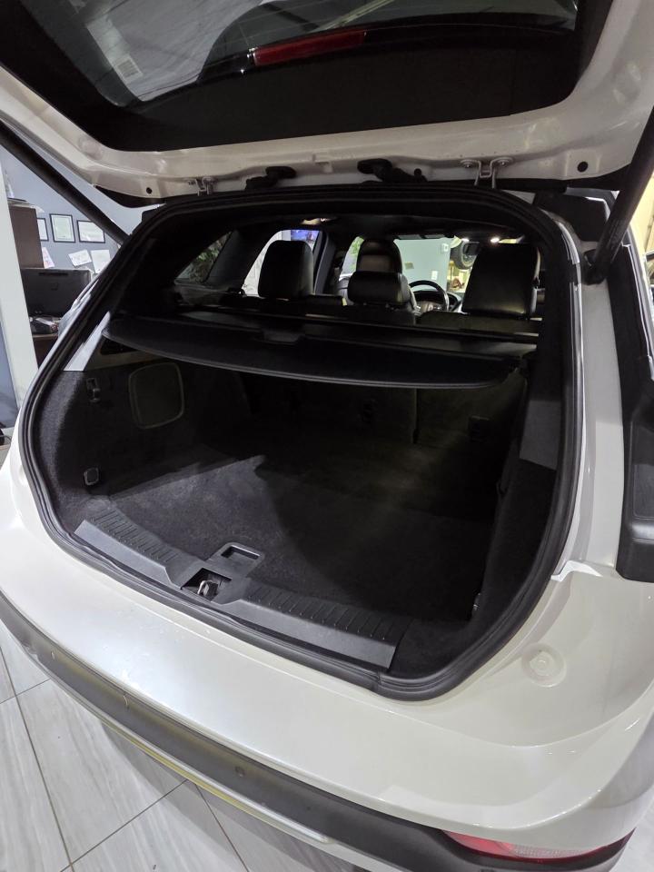 2016 Lincoln MKC Premium - Photo #6