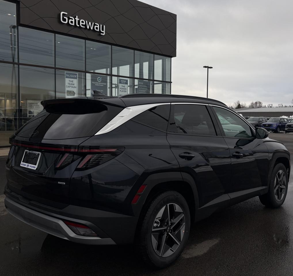 2026 Hyundai Tucson Preferred HMC TREND WITH TREND PKG Photo2