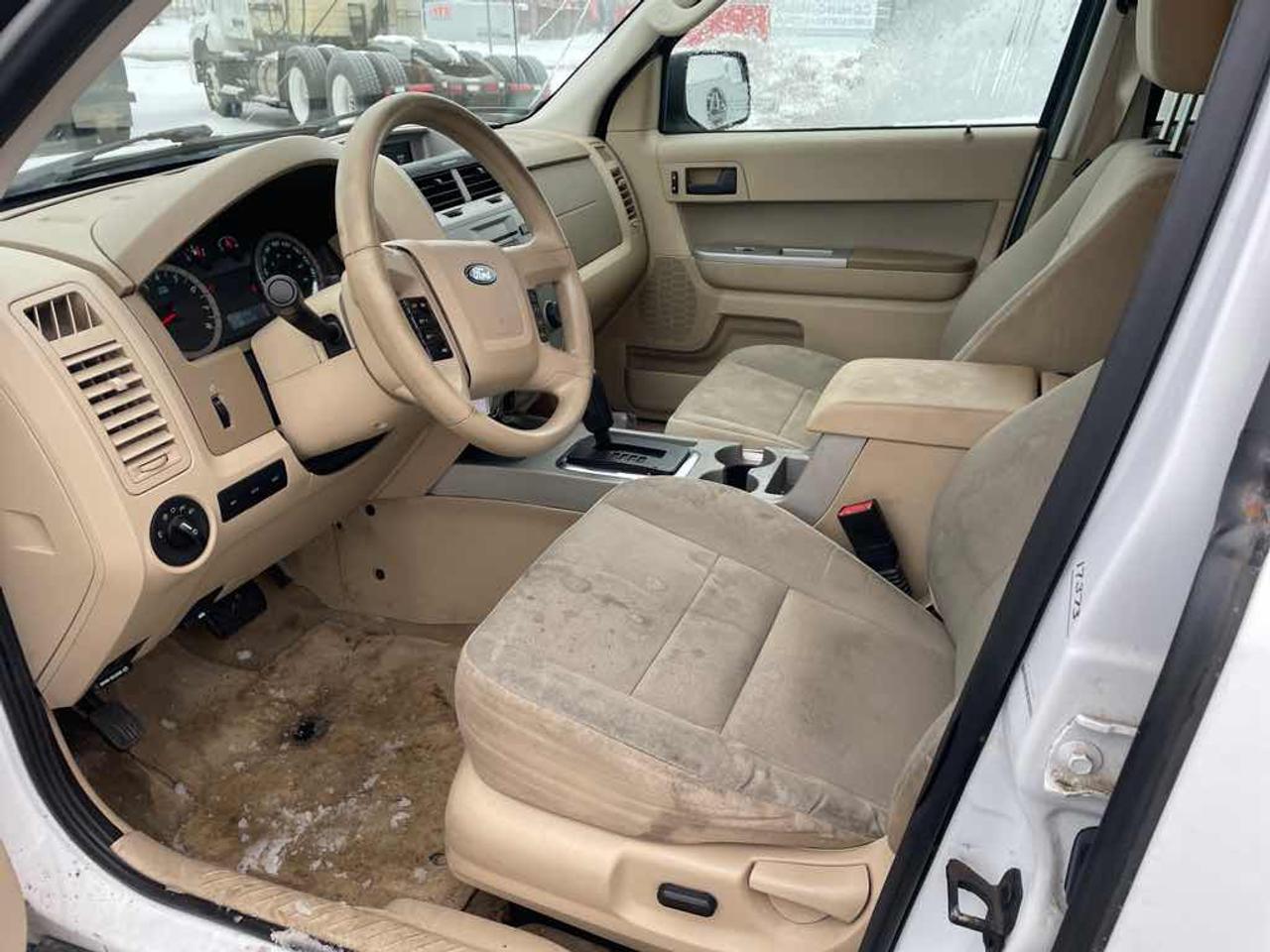 2011 Ford Escape XLT Photo