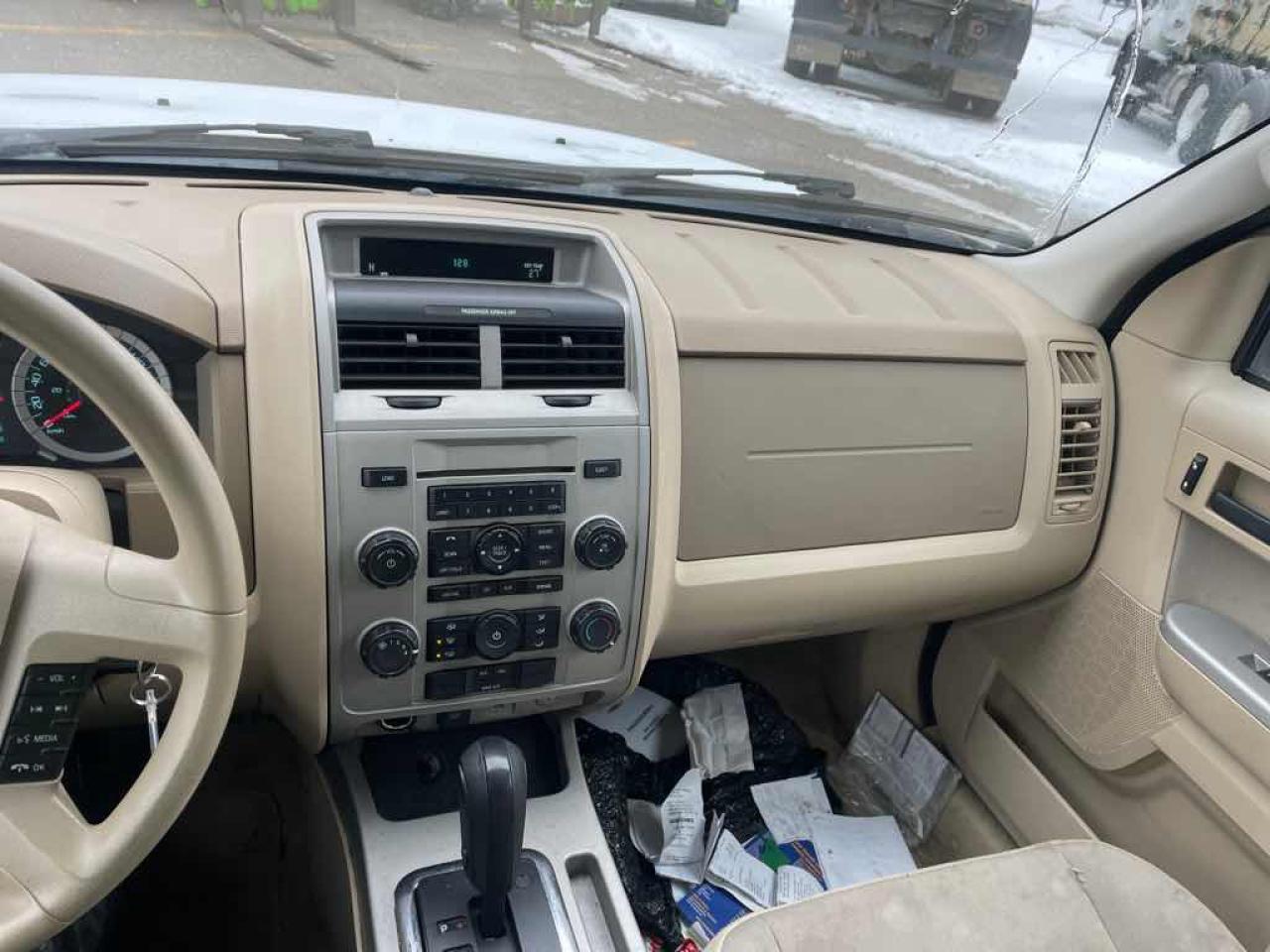 2011 Ford Escape XLT Photo