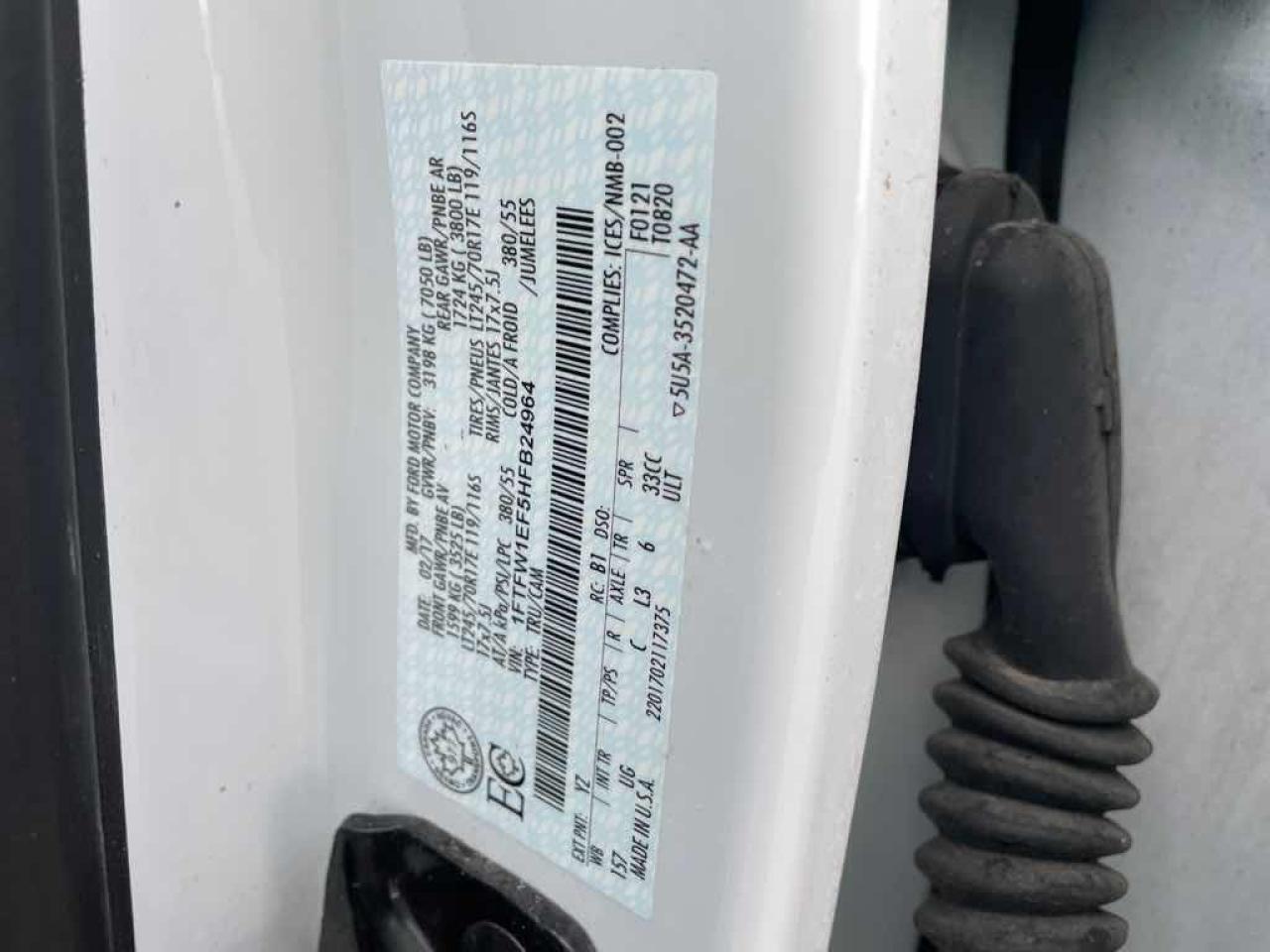 2017 Ford F-150 SUPERCREW Photo