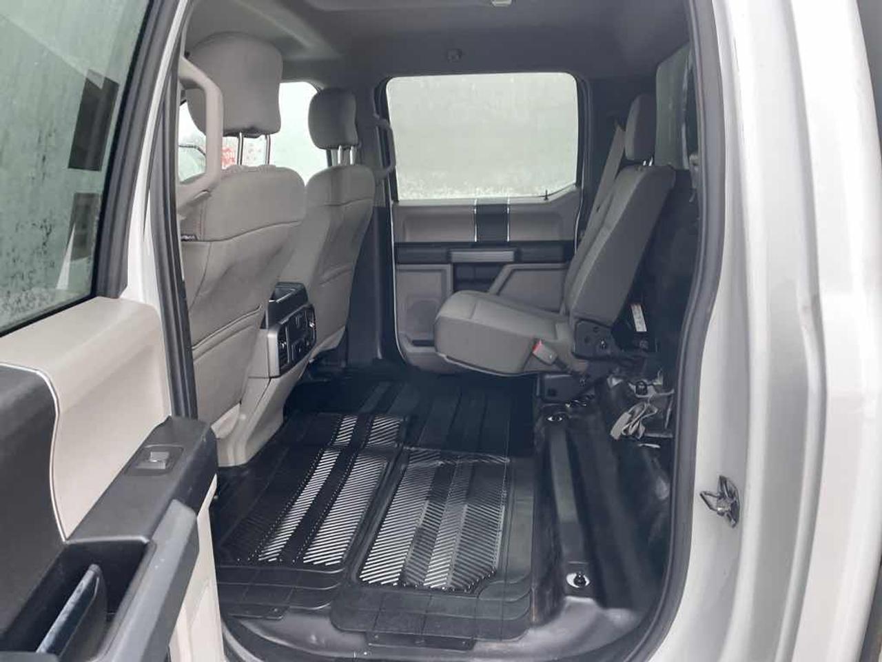 2017 Ford F-150 SUPERCREW Photo