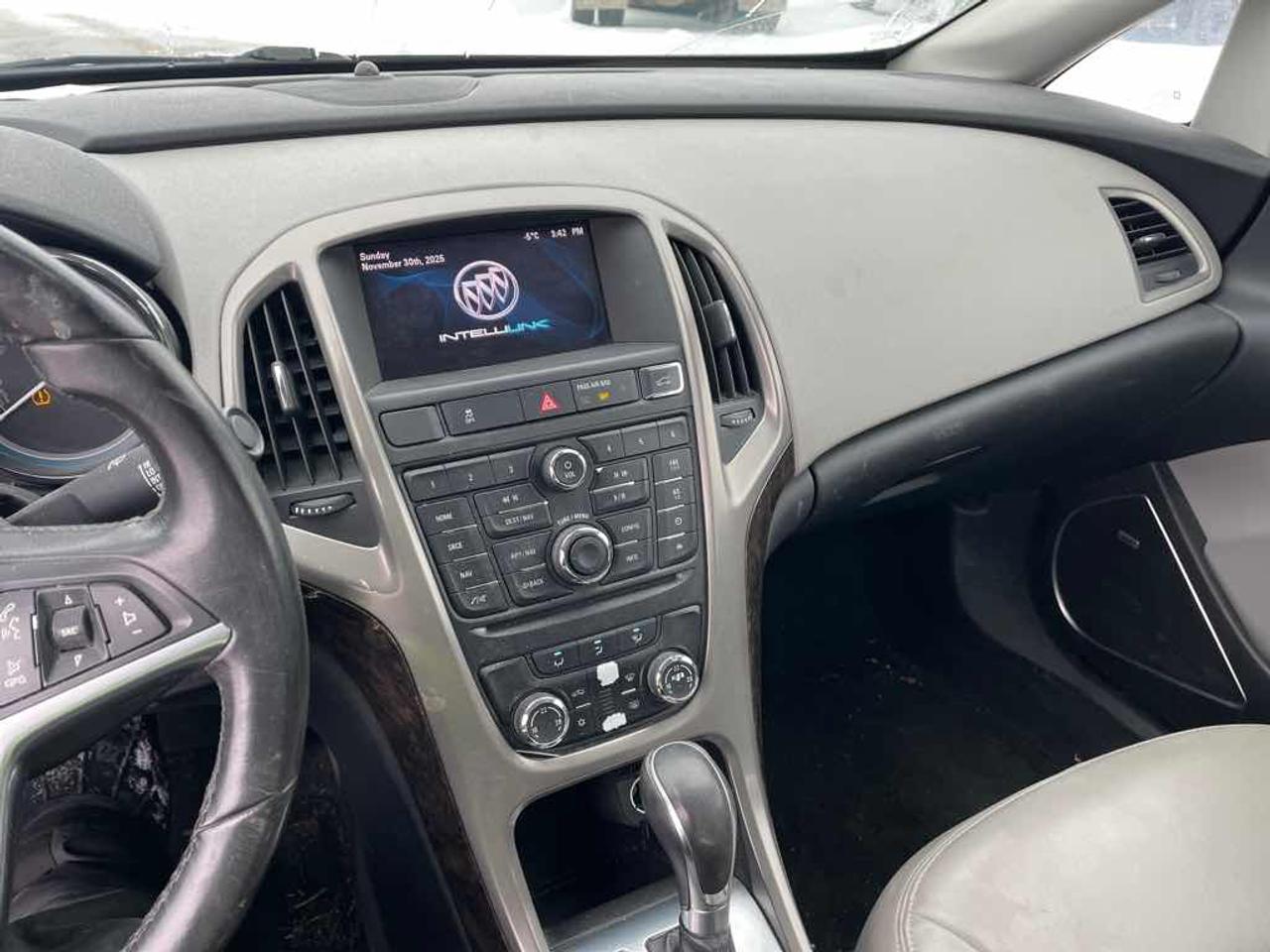 2013 Buick Verano Convenience Photo