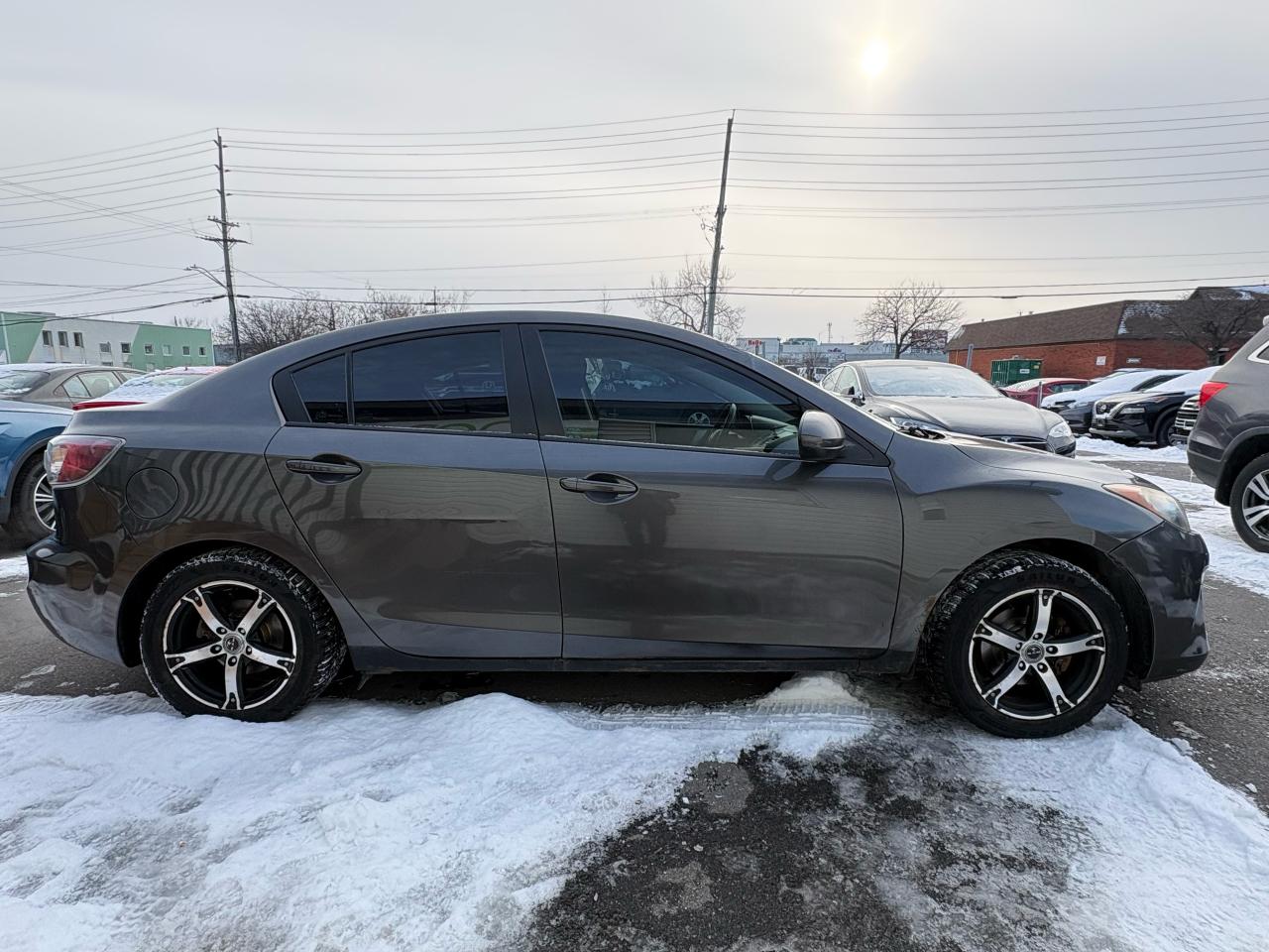 2012 Mazda MAZDA3 GS-SKY Photo3