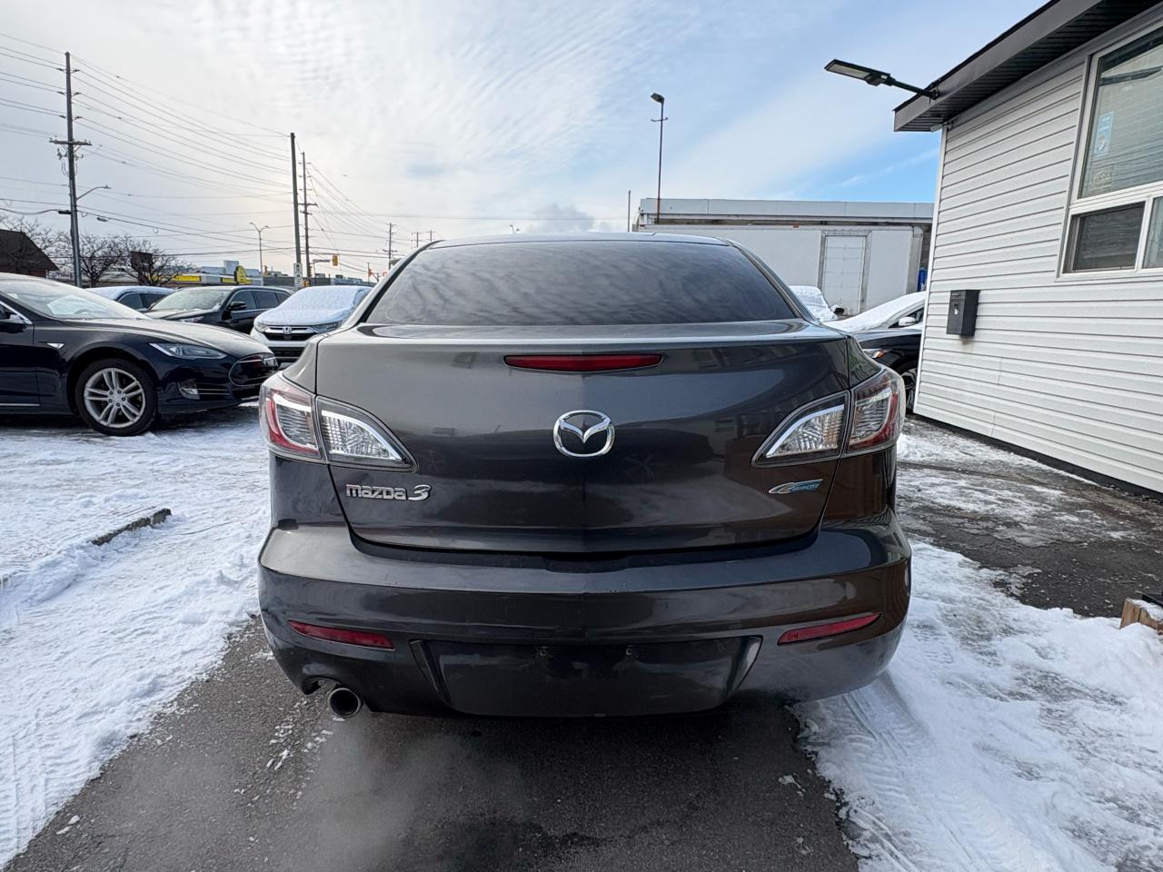2012 Mazda MAZDA3 GS-SKY - Photo #6