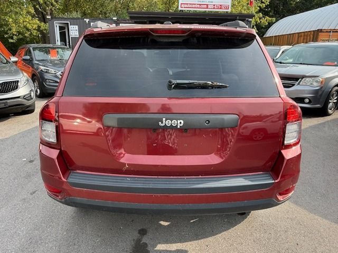 2014 Jeep Compass FWD 4DR - Photo #6